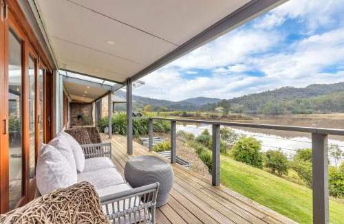 St. Albans House | First Farm Cottage and Retreat