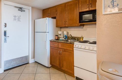 Daytona Beach Shores Resort | First Floor Amazing Updated Ocean Front Studio! "SPRING MEGA SALE" POOL CLOSED