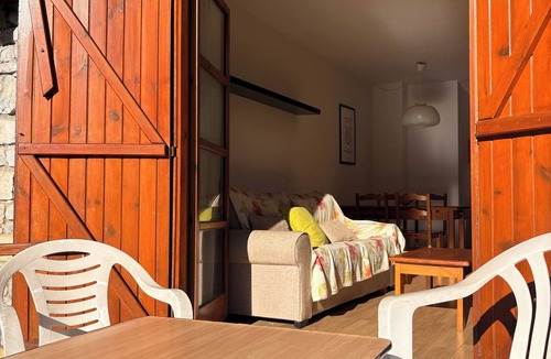 Taull Apartment | First floor apartment with garden Dellui 2