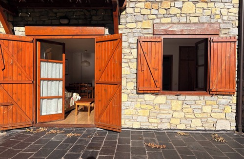 Taull Apartment | First floor apartment with garden Dellui 2