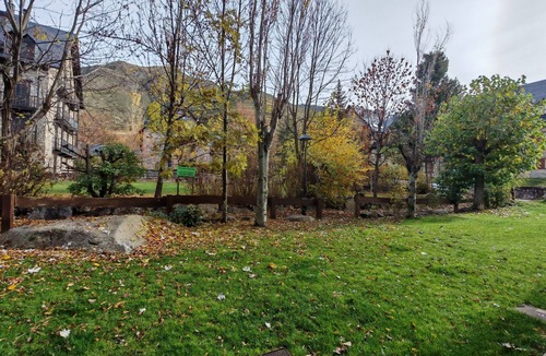 Taull Apartment | First floor apartment with garden - Isard 3
