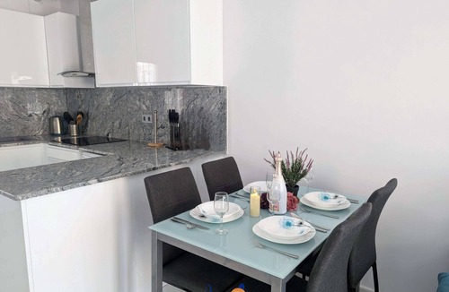 La Florida Apartment | First Floor Apartment Near Emerald Isle LF13
