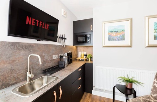 Warrington Apartment | First floor compact studio with kitchenette