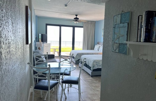 Daytona Beach Shores Resort | First Floor Private Paradise Ocean Front Studio FALL SALE! POOL OPEN!