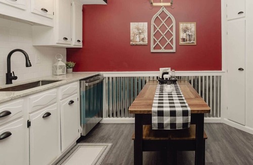 Meadville Apartment | First Floor Getaway in Meadville
