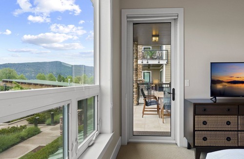 Sandpoint Condo | First Floor w/Lanai Access - Seasons at Sandpoint