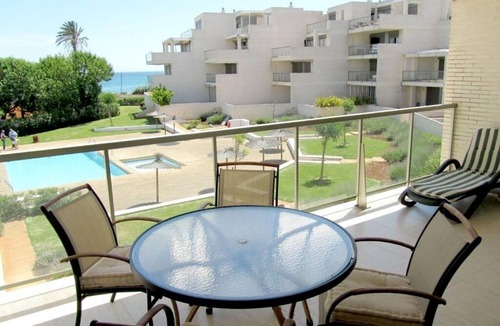 Molinell Apartment | FIRST LINE BEACH APARTMENT WITH SEA VIEWS. WIFI.