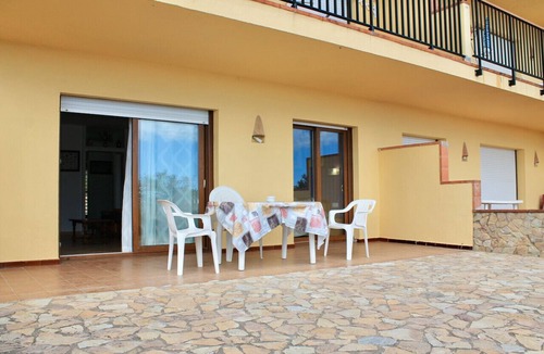 Pals Apartment | First line beach apartment with front sea vue- Pals (DU 3H 315)