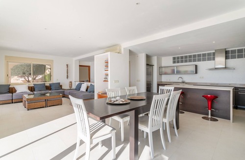 Coveta Fuma Villa | First Line Villa Mina with Spectacular Views, Pool & Wi-Fi