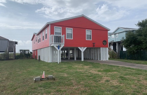 Galveston House | First row Gulf views!