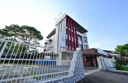 Kluang Hotel | First Star Homestay