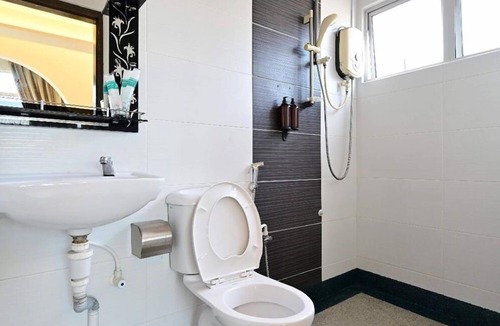 Kluang Hotel | First Star Homestay