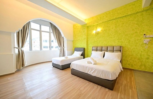 Kluang Hotel | First Star Homestay