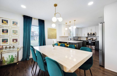 Lee's Summit House | FirstMarket-Opulent Downtown Getaway