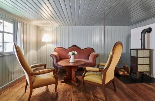 Romanshorn Apartment | Fischerhaus 2 - Vacation in architectural monument