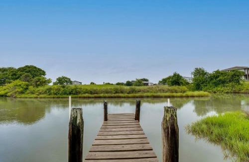 Long Mott House | Fish and Boat Home with Spacious Yard in Seadrift