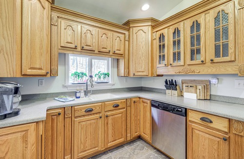 Moneta Cottage | Fish, Boat & Hike: Lakefront Home w/Game Room!