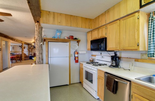 Union County Cabin | Fish, Boat & Hike: ‘The Lodge’ Remote Afton Cabin