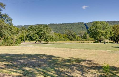 Langston House | Fish & Explore: Wooded Lake Guntersville Retreat