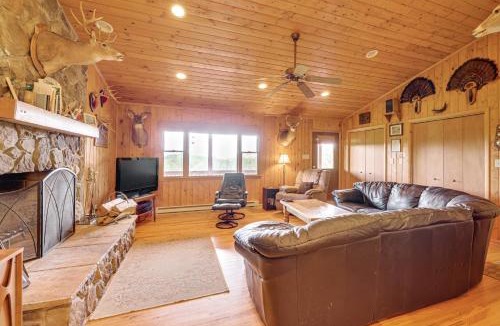 Doe Hill House | Fish, Hike, Hunt: Secluded Cabin in Doe Hill!