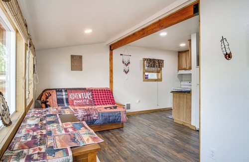 Chiloquin Cabin | Fish & Hike: Peaceful Cabin on Williamson River