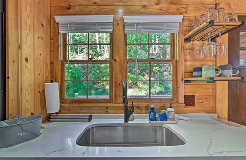 Moravian Falls Cabin | Fish, Hike & Relax: Forest-View Morovian Falls Gem
