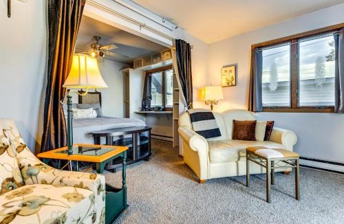 Neenah Apartment | Fish, Hike & Unwind: Studio 2 Mi to Lake Winnebago