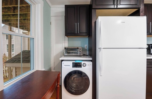 Gloucester Apartment | Fish & Ships on Canal: Steps to Ocean, Blvd, Park