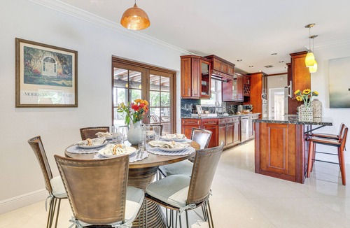Deerfield Beach Cottage | Fish, Swim & Relax Poolside! Deerfield Beach Oasis