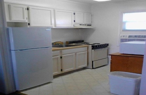 Ocean City Hotel | Fish Tales Boardwalk Inn