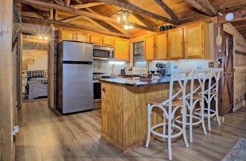 Hemphill Cabin | Fish Tales Cabin