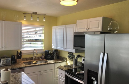 Rockport House | Fisherman/Kayaker/Sunsets/Family Paradise Haven. Private boat ramp/dock/parking