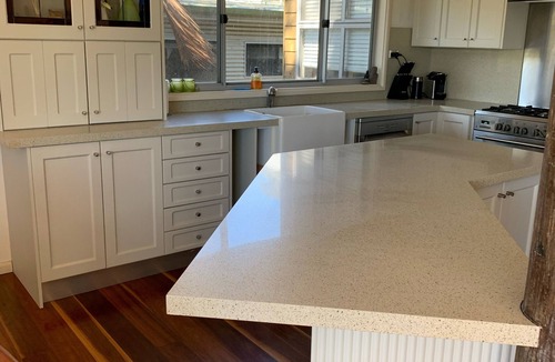 Maianbar House | FISHERMAN'S BAY BUSH COTTAGE