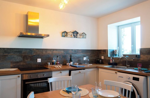 Le Vivier-sur-Mer House | Fisherman's cottage - sleeps 6 - Mont Saint Michel Bay - Sea view