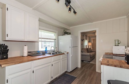 Mentor Headlands House | Fisherman`s Cottage | 4 Beds |