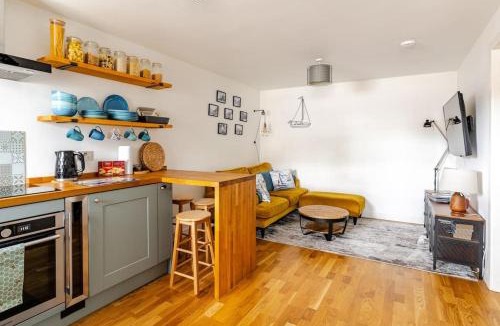 Newhaven Apartment | Fisherman's Cottage