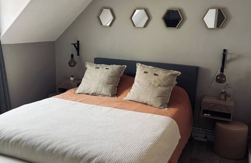 Etaples House | Fisherman's cottage with exterior