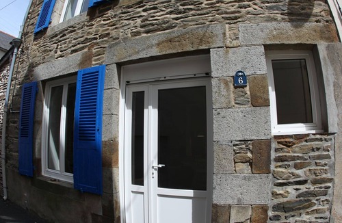 Cancale House | Fisherman's house *, 150 m from the beach of Cancale
