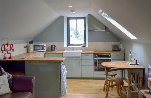 Whatstandwell House | Fishermans Lodge