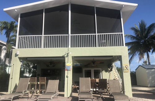 Twin Lakes House | Fisherman’s Paradise Key largo