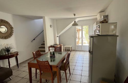 Le Brusc House | Fishermen charming house in the heart of a village in the Var 200 meters from the sea