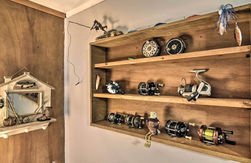 Lewis County House | 'Fishermens Tiny' Near Cowlitz River!