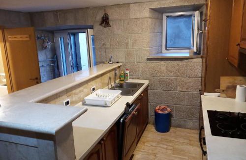 Mocici House | Fishing Family House