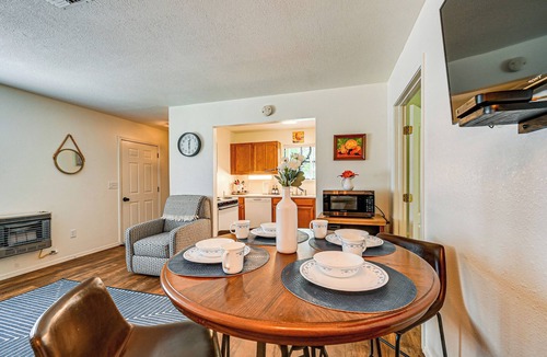 Broken Bow Cottage | Fishing Pond & Pier: Secluded Broken Bow Cottage!