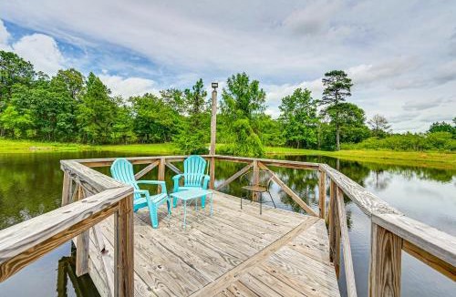 Broken Bow House | Fishing Pond & Pier: Secluded Broken Bow Cottage!