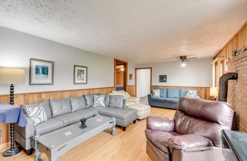 Sodus House | Fishing Pond & Spacious Yard: Quiet Home in Sodus!