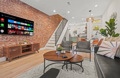 Fishtown House | Fishtown Gem | Steps 2 Fillmore- Mins 2 World Cup