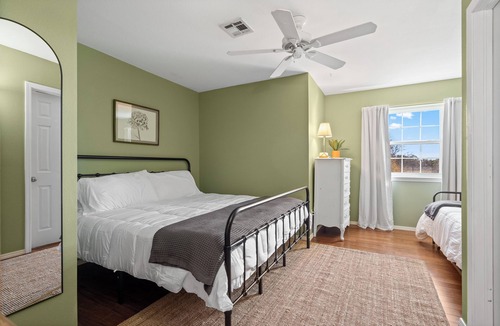 Ardmore Other | Fits 16+Next to Lake Murray+Fire Pit+Playground+Wood Burning Stove Fireplace