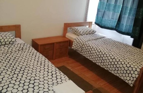 Josipdol Apartment | Five Bedroom Apartment with Garden View
