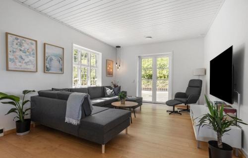 Sindal House | Five Bedroom Beautiful Home In Sindal